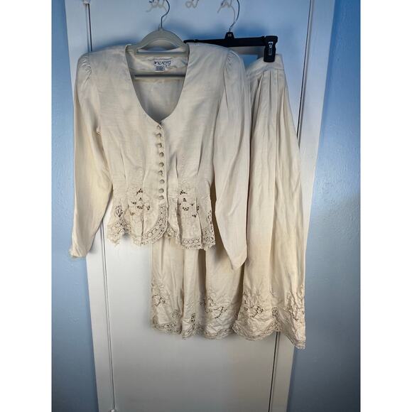 VTG Linen Battenburg Lace Skirt Suit XS Cream Embroidered Floral Lace Boho Flaws - Picture 1 of 14